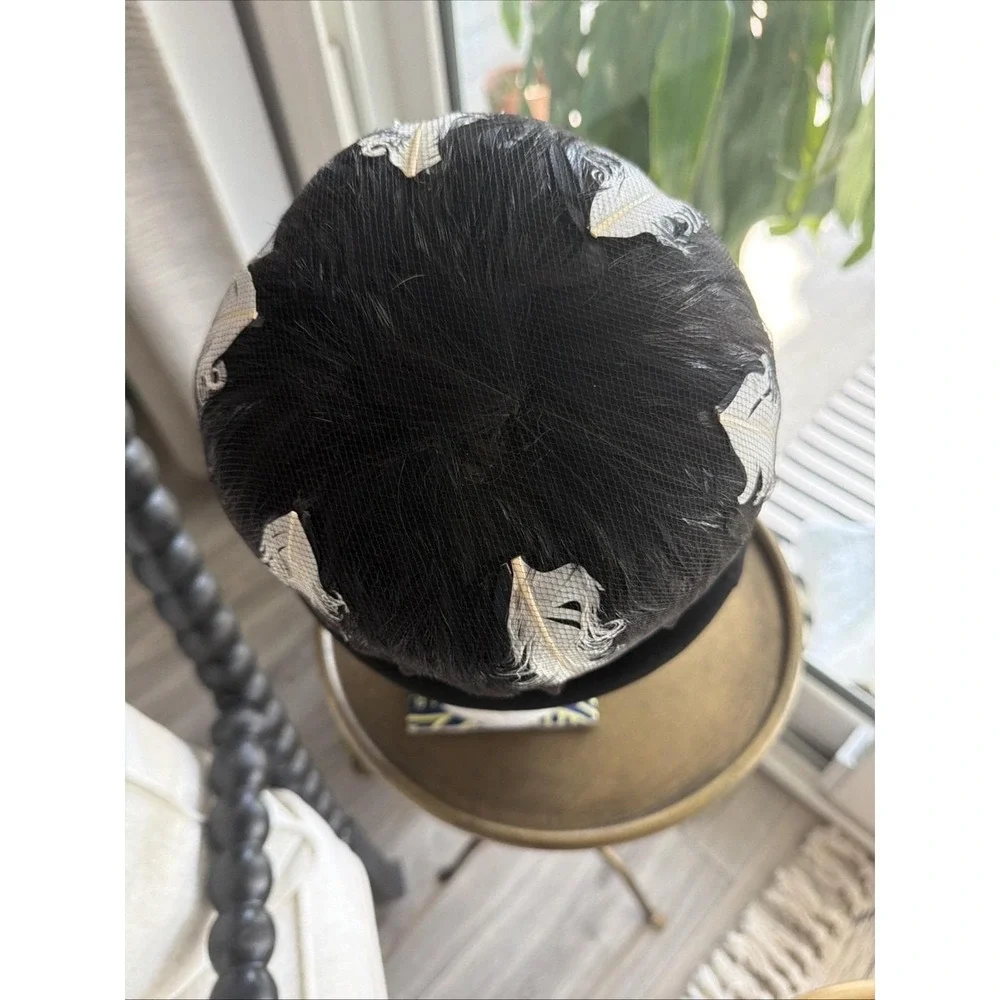Vintage Mr. Henri Of New York Flapper Hat. Feathers Black And White.